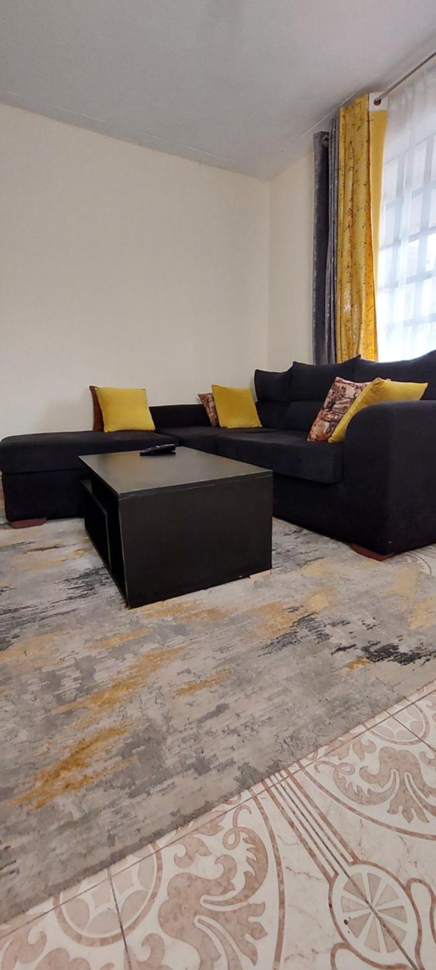 Cozy 1 Bedroom In Lakeview Apartment *